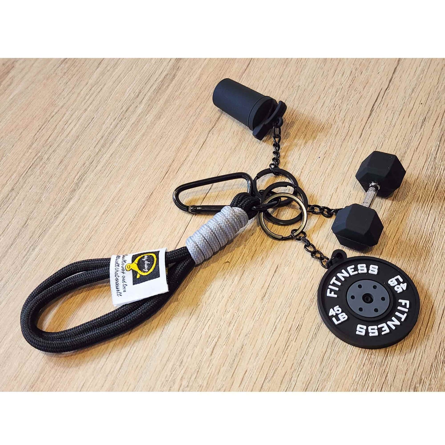 Llavero Deportivo Temático - Mini Mancuerna, Mini Barra de Pesas y Mini Botella Deportiva - Accesorio creativo para Hombre y Mujer - Fitness - Negro