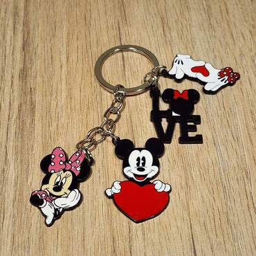 Llavero de Metal Disney Mickey y Minnie con Colgante Corazón