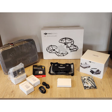 Dron DJI Mini 3 - 4K - COMBO PRO - 9 Accesorios