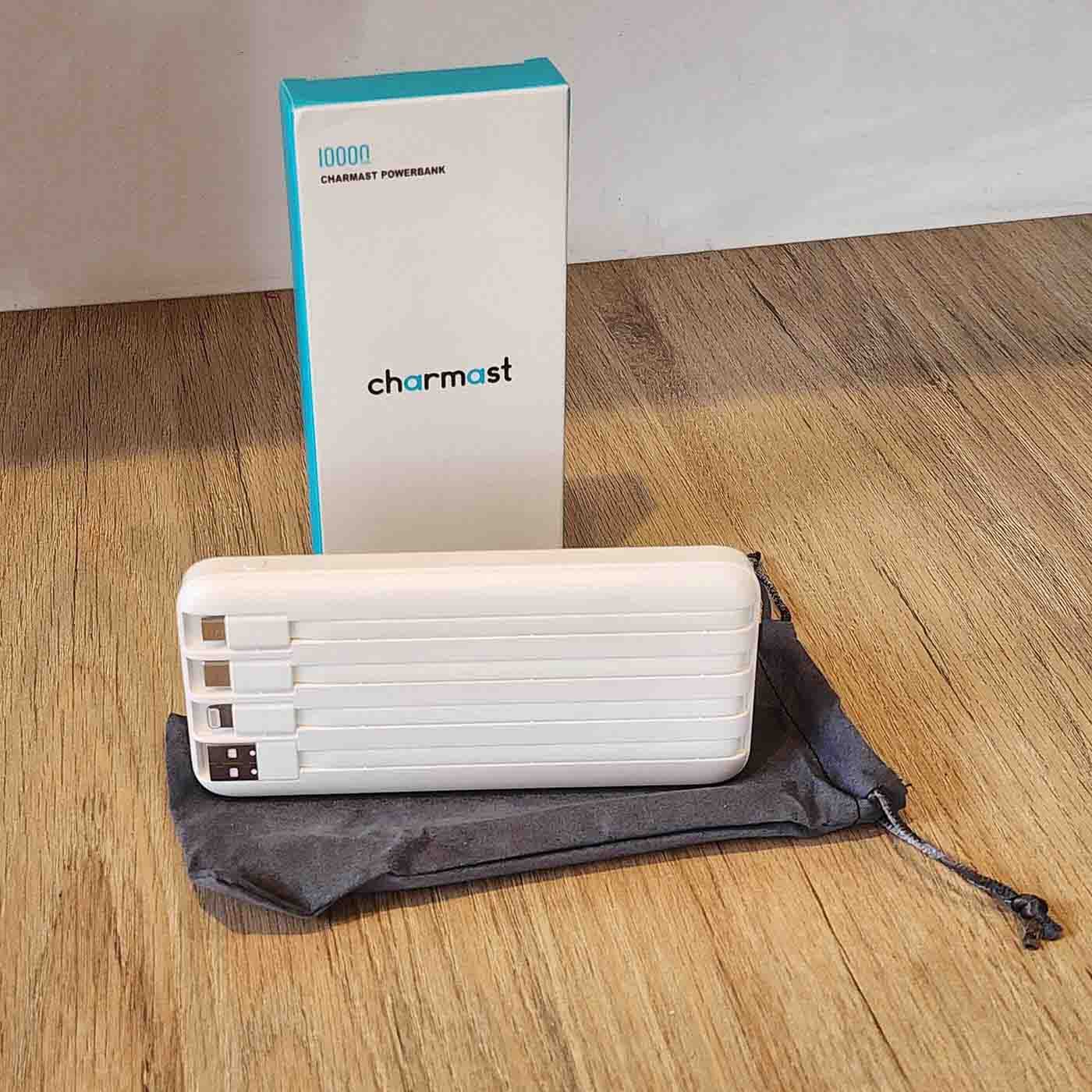 Power Bank 10000mAh 4 Cables Integrados USB-C Carga Rápida Blanco