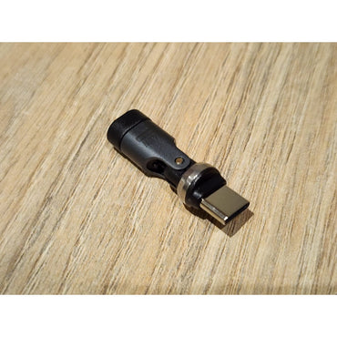 Adaptador USB-C 240W Giratorio 540° con LED