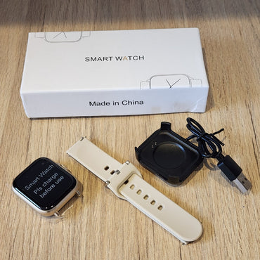 Smartwatch 1.83” con Llamadas y Monitoreo de Salud Dorado y Beige