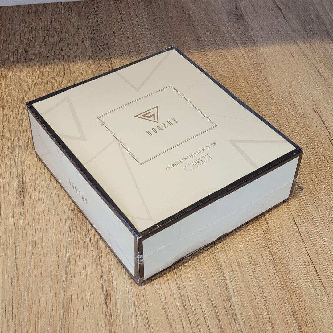 Audífonos Bluetooth Over Ear 90h Hi-Fi Micrófono Integrado Negro