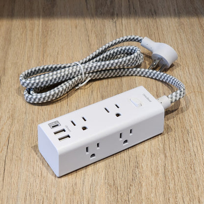 Regleta One Beat 9 en 1 con USB C y Protector de Sobretensiones
