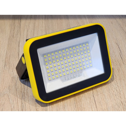 Reflector LED Portátil Recargable 1200 LM Impermeable – 5 Modos