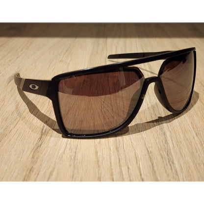 Gafas de Sol Oakley Castel OO9147 – Rectangulares Hombre con Estuche