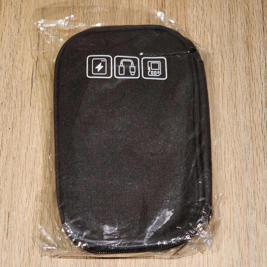 Estuche Organizador de Tecnología Impermeable - Negro