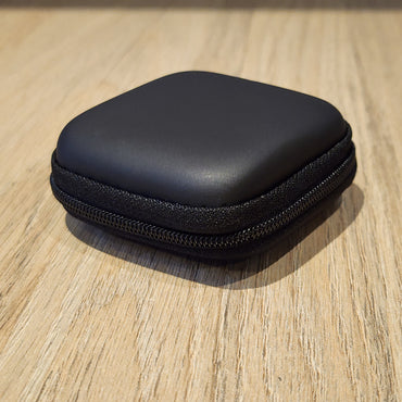 Mini Estuche Portátil para Accesorios Electrónicos Negro