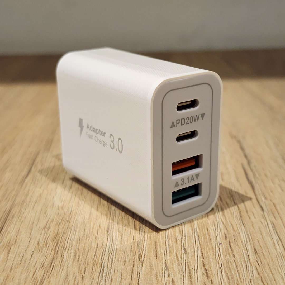Cargador de Pared Inteligente Multi USB-C USB-A - hasta 40W – Carga 4 Dispositivos
